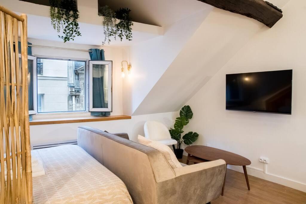 Spacious Studio In Paris Hyper Center - Smart Tv & Wifi - 4P ภายนอก รูปภาพ